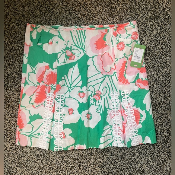 Lilly Pulitzer Dresses & Skirts - Lilly Pulitzer NWT Roslyn Jade Green Take It Even Higher Floral & Lace Skirt 10